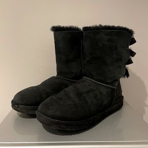UGG Bailey Bow II